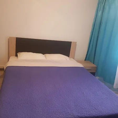 アパート Modern 2-bedroom Near Mamaia コンスタンツァ